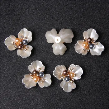 10 Vnt Trijų Spalvų Perlų Žiedlapis Gėlės 36*40 mm, Natūralaus Lukšto Amatų Gėlių Shell 