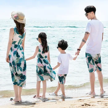 2021 m. Vasaros Mama, Dukra Suknelės Beach Holiday Šeimos Atitikimo T Marškinėliai Drabužių Tėvas ir Sūnus Komplektus Pora Atrodo Pižama