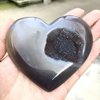 Agatas geode širdies ir mėnulis natūralaus akmens mineralinių kristalų kvarco gydymo brangakmenių apdaila
