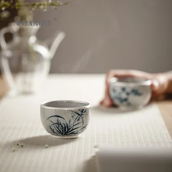 Jingdezhen mėlynos ir baltos rankomis dažyti Master Cup daug arbatos puodelio Kung Fu arbatos rinkinys arbatos puodelio, dekoruoti sidabro