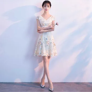Pagerėjo Cheongsam 2019 Naujas Vasaros Mados Mažas Kvepalų Trumpas Kinų Nėriniai Siuvinėjimo Mergina Suknelė Moterų Baggy Suknelės