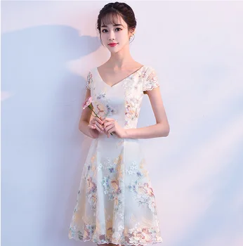 Pagerėjo Cheongsam 2019 Naujas Vasaros Mados Mažas Kvepalų Trumpas Kinų Nėriniai Siuvinėjimo Mergina Suknelė Moterų Baggy Suknelės