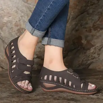 Patogus platforma batai moterims butas sandalai 2021 Romos pleištai paplūdimio sandalai moteriška šlepetė cross-dirželis pagrindinis ponios šlepetės