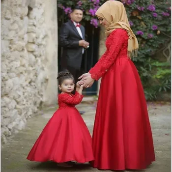 Raudona Vakaro Suknelės Ilgio Motina ir Dukra Chalatai Šalies 2020 ilgomis Rankovėmis linijos, Satino Nėriniais Appliques Musulmonų Oficialų Suknelė