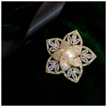 Sages Moterims S925 Natūralių Gėlavandenių Perlų Tuščiaviduriai Kubinis Cirkonis Gėlių Pin Temperamentas Sagė Corsage Fine Jewelry