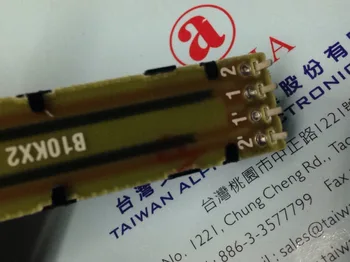 Taivano ALFA 73MM tiesiai skaidrių diržus, tiesus strypas potenciometras, B10KX2, 15MM ašis, vidinis kojos, dulkėms flannelette
