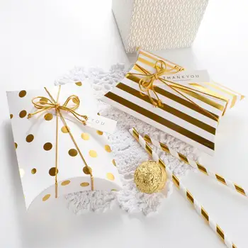 Už folijos aukso saldainių Dėžutė amatų dovana Pagalvės Forma Vestuvių Naudai, Dovanų Dėžutes, pyragas Šalies Langelį krepšiai juostele dot formos