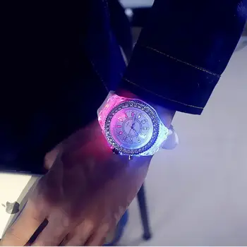 Yueshang 6 Spalvų LED Backlight Relogio Masculino Flash Šviesos Kristalinis Kvarcas Tendencija Vandeniui Riešo Žiūrėti Laikrodžiai ping